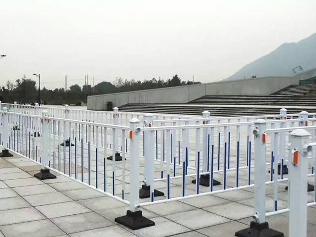 锌钢道路护栏 锌钢道路护栏